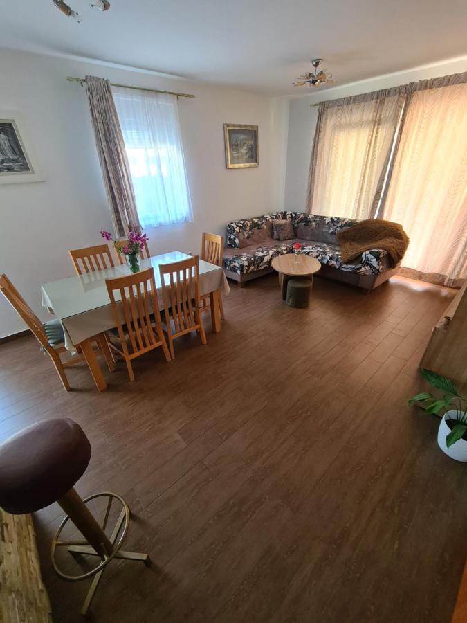 Lägenhet Ljubo Split